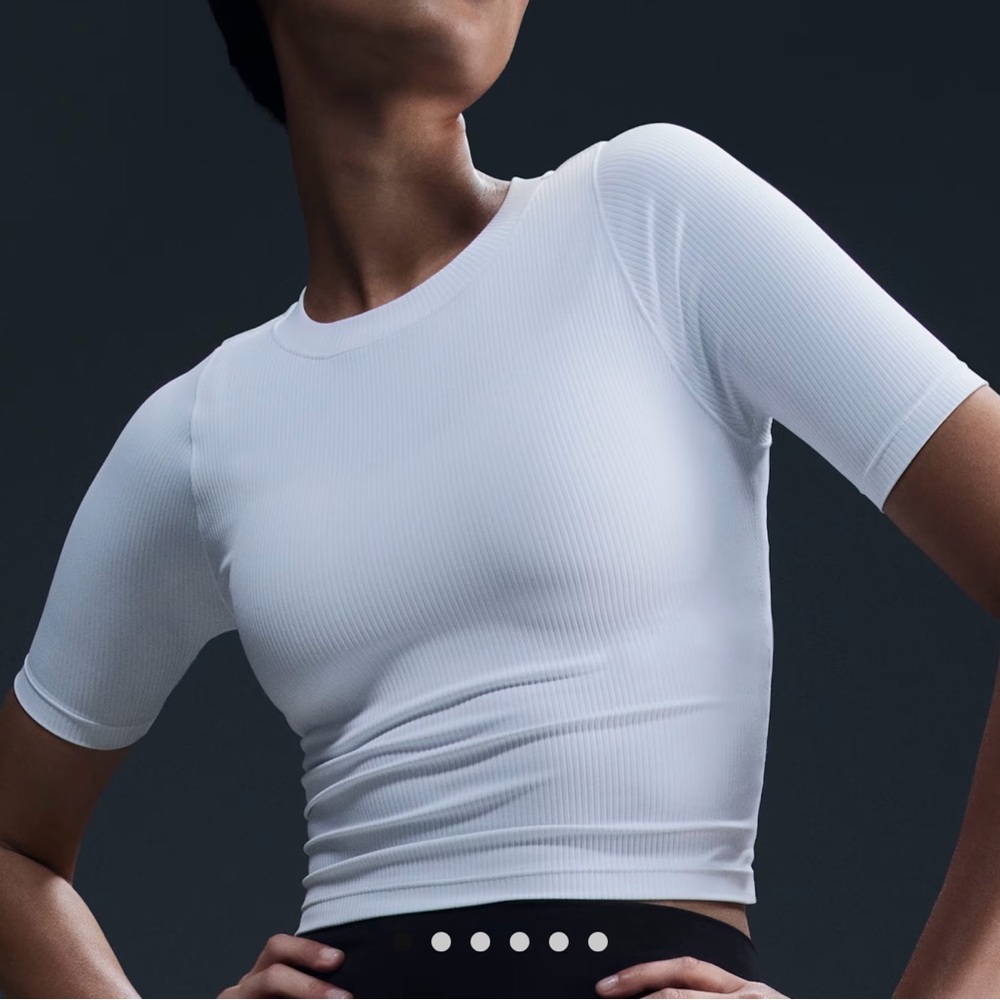 Nike Zenvy Rib Women's Dri-FIT Short-Sleeve Top